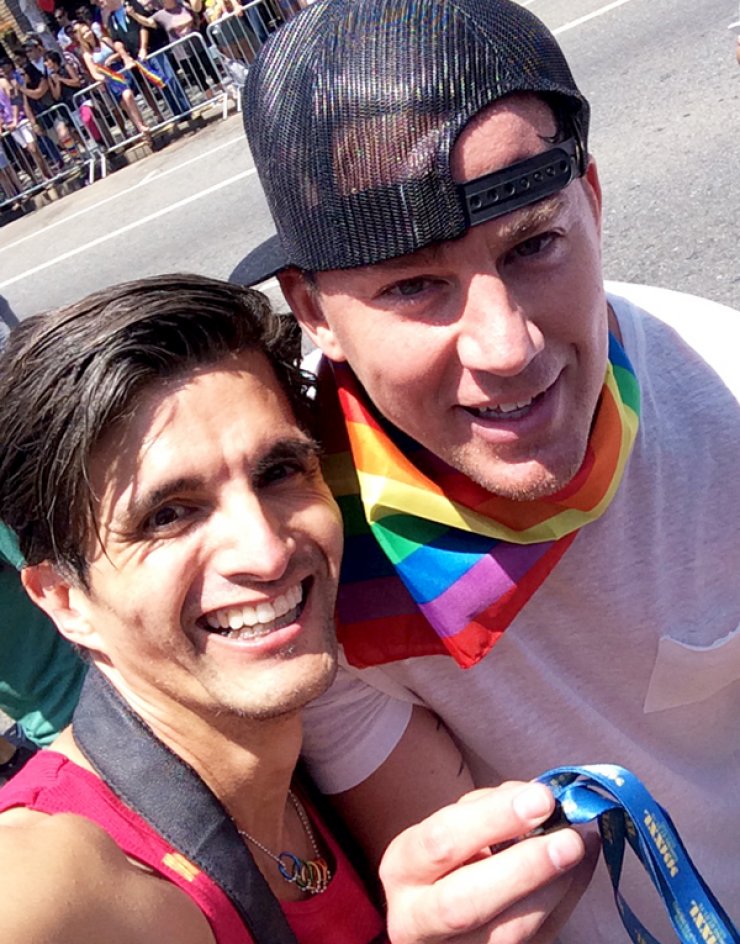 Ποιος σταρ του Hollywood παρέλασε στο LA Gay Pride [εικόνες]