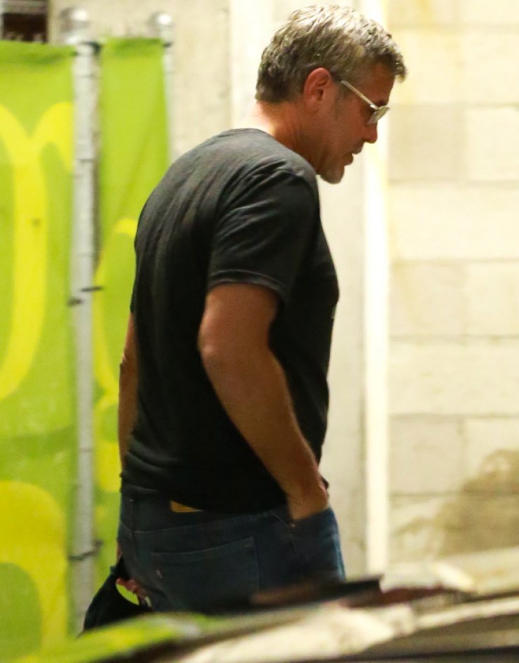 Γιατί είναι μόνος του ο George Clooney; [εικόνες]