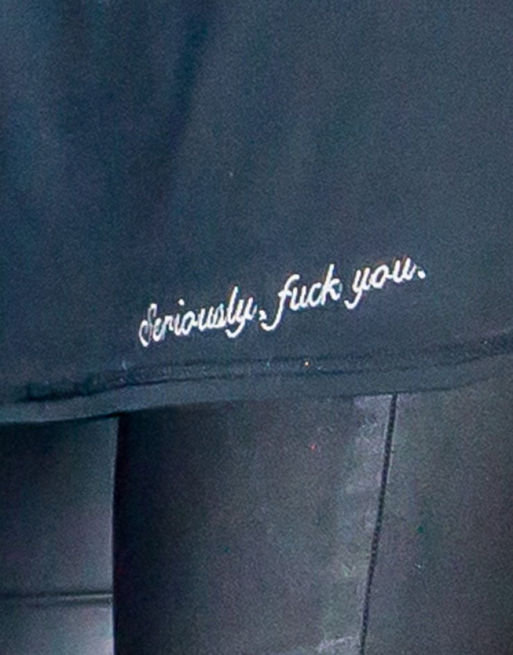 Σε ποιον στέλνει αυτό το μύνημα η Kylie; [εικόνες]