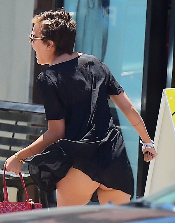 Το σέξυ ατύχημα κόρης διάσημου αστέρα του Hollywood [εικόνες]