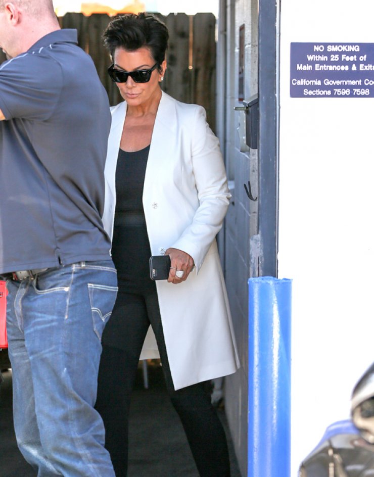 Πρώτη συναντήση της Kris Jenner με τον πρώην σύζυγό της και νυν γυναίκα [εικόνες]