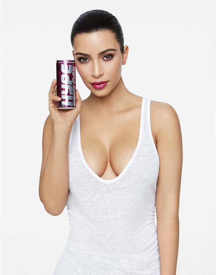 Kim Kardashian: Κοίτα με στα...μάτια [εικόνες]