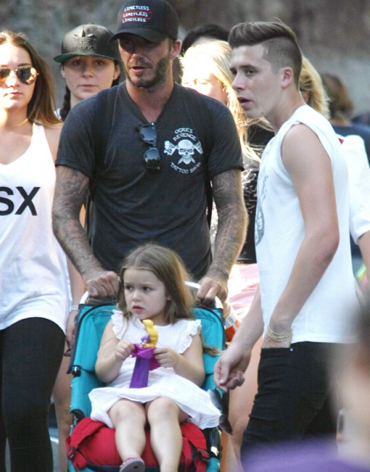 Οικογένεια Beckham: Η παιχνιδιάρικη εξόρμησή τους [εικόνες]
