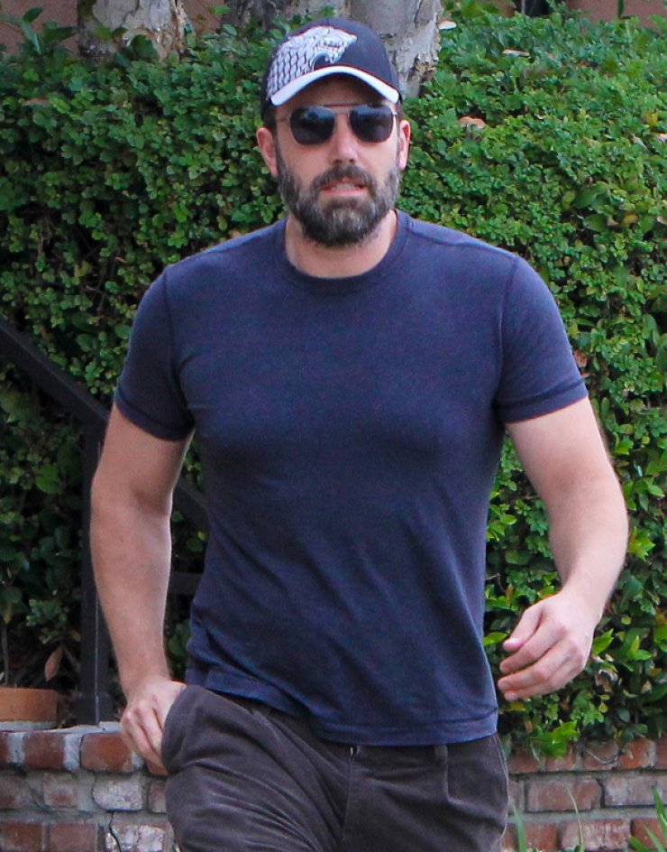 Ben Affleck: Επιτέλους έβγαλε τη βέρα [εικόνες]