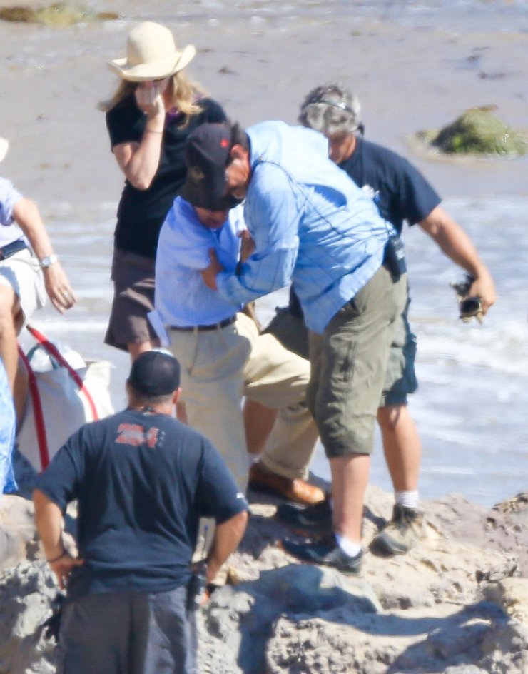 Η θεαματική τούμπα διάσημου ηθοποιού πάνω σε βράχους [εικόνες]