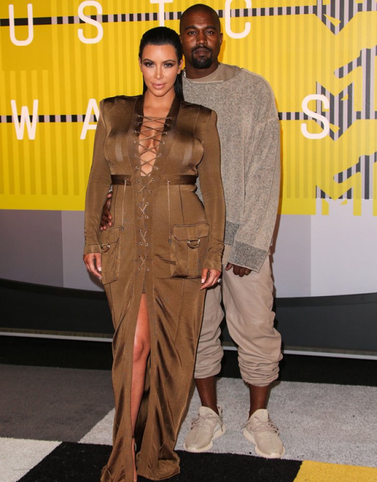 Βόμβα στην οικογένεια Kardashian! Ο Kanye απατά την Kim; 