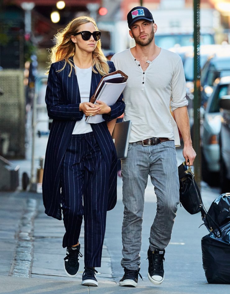 Ο έρωτας με έρωτα περνάει για πασίγνωστο μοντέλο [εικόνες]