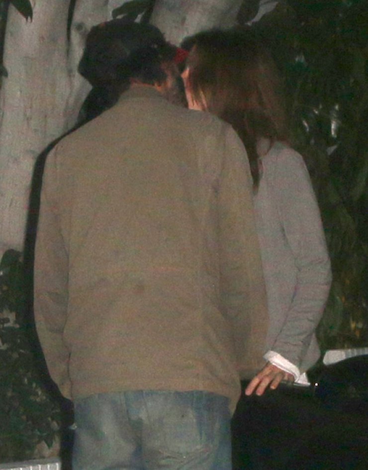 Νέος έρωτας για τον Keanu Reeves [εικόνες]