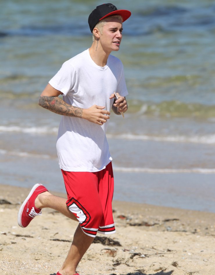 Έτσι περνάει ο Justin Bieber στην Αυστραλία [εικόνες]