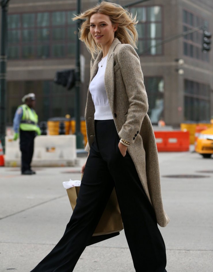 Το street fashion look της Karlie Kloss [εικόνες]