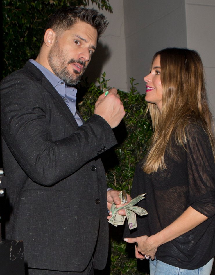 Sofia Vergara: Με πόσα λεφτά κυκλοφορεί πάνω της; [εικόνες]