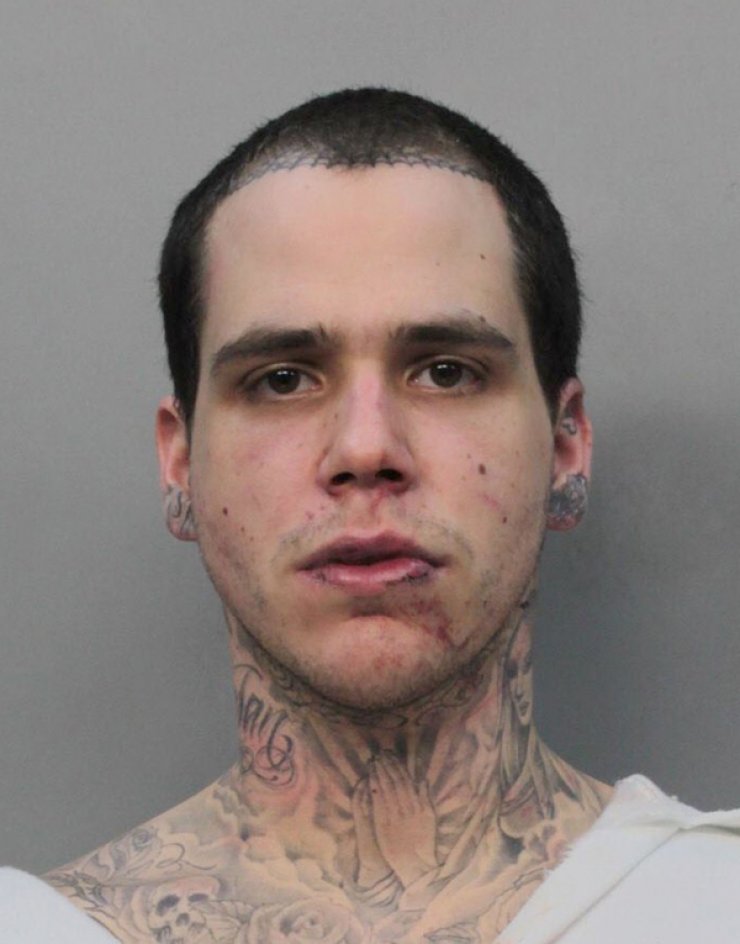 Συνελήφθη ο γιος διάσημου σχεδιαστή μόδας [εικόνες]