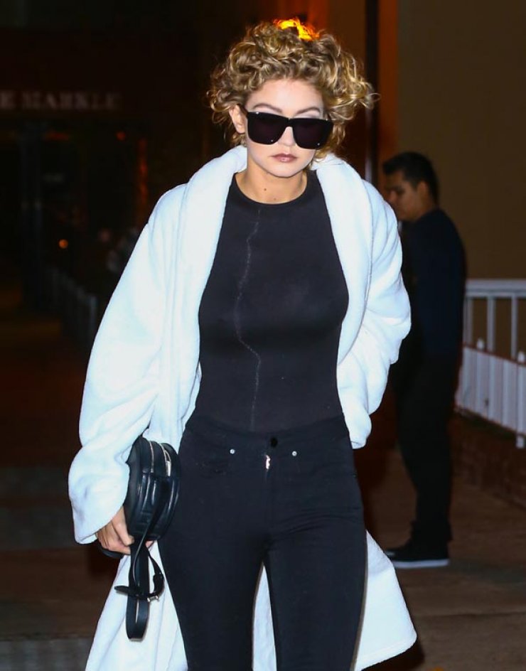 Η Gigi Hadid άλλαξε τα μαλλιά της και της πάνε πολύ [εικόνες]