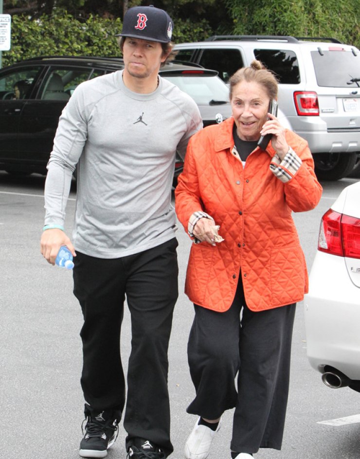 Δείτε τη γιαγιά διάσημου ηθοποιού [εικόνες]