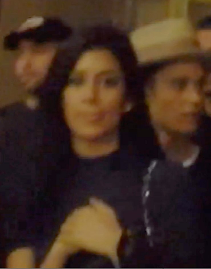 Justin Bieber: Καινούρια σύντροφος στην αγκαλιά του; [εικόνες]