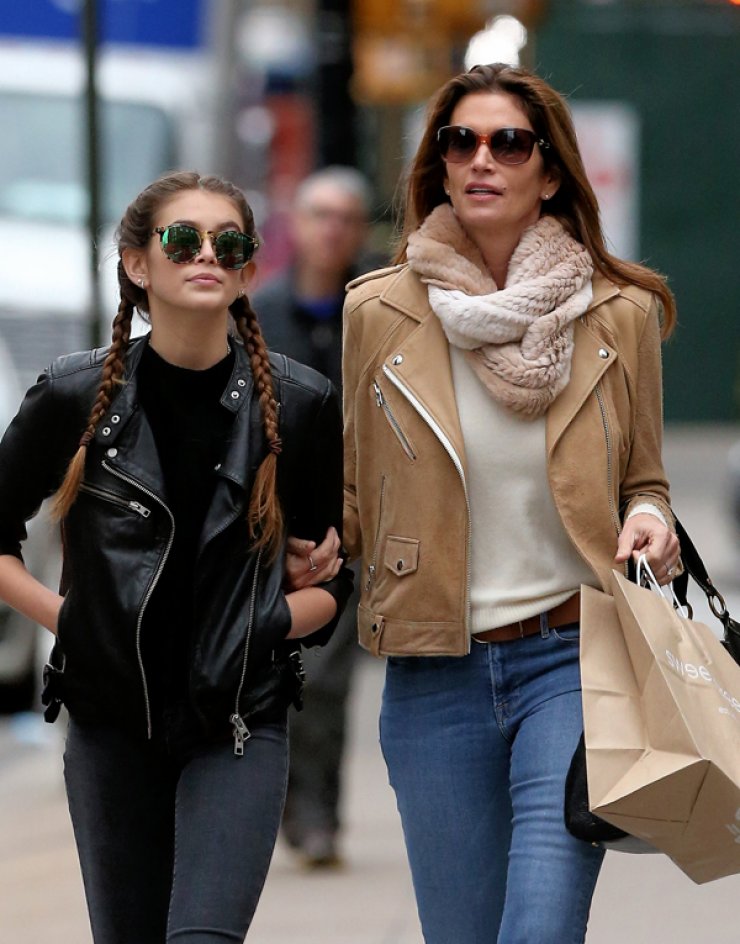 Cindy Crawford: Η απίστευτη ομοιότητα με την κόρη της [εικόνες]