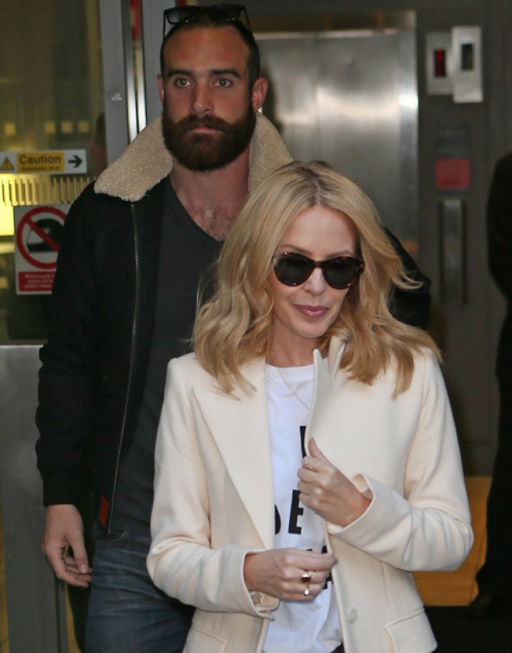 Σκάνδαλο με τον αρραβωνιαστικό της Kylie Minoque