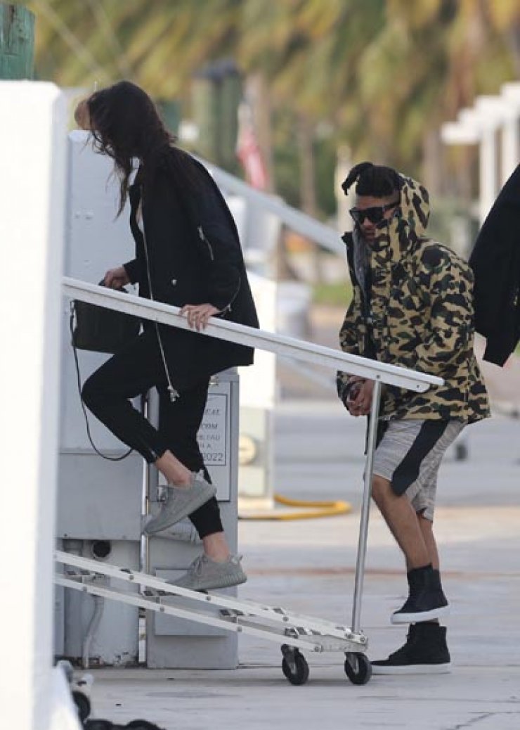 Εξωτικές διακοπές για ερωτευμένο ζευγάρι [εικόνες]