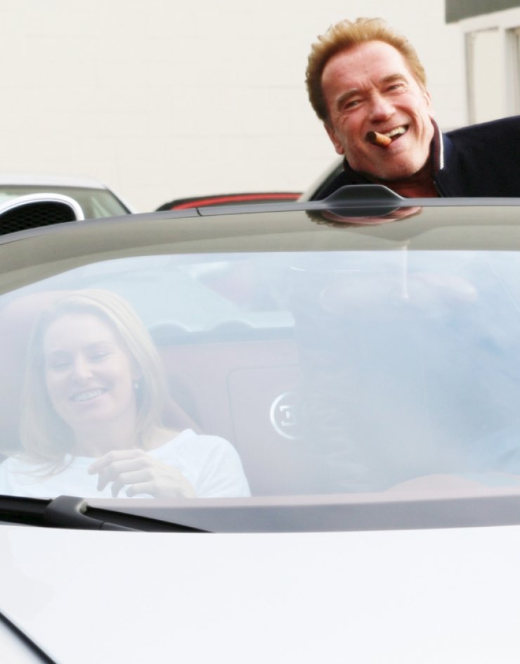 Ο Arnold Schwarzenegger και η Bugatti [εικόνες]