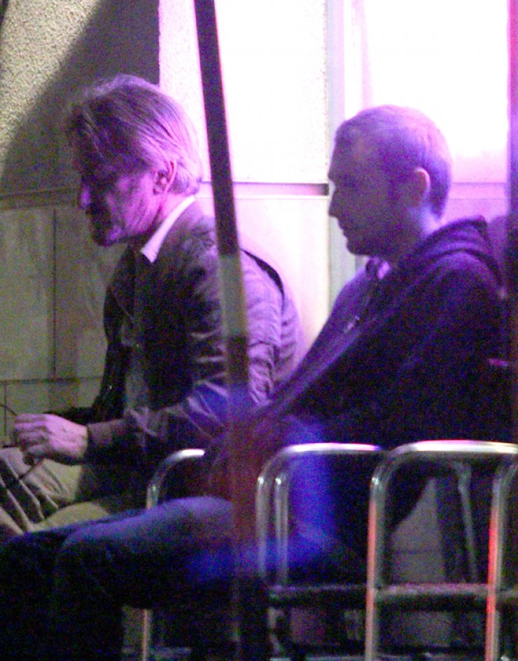 Ο Sean Penn μας συστήνει το γιο του [εικόνες]