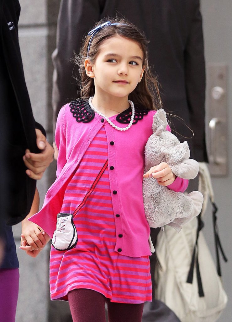 Η Suri Cruise σχεδιάζει τη δική της σειρά ρούχων!