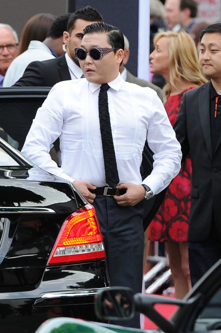 Psy: Ο βασιλιάς του you-tube σε πρεμιέρα κινηματογραφικής ταινίας!