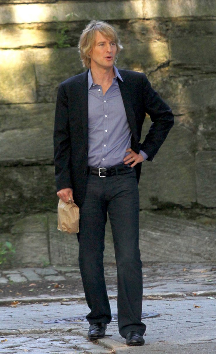 Δείτε με ποια  κυκλοφορεί ο Οwen Wilson!