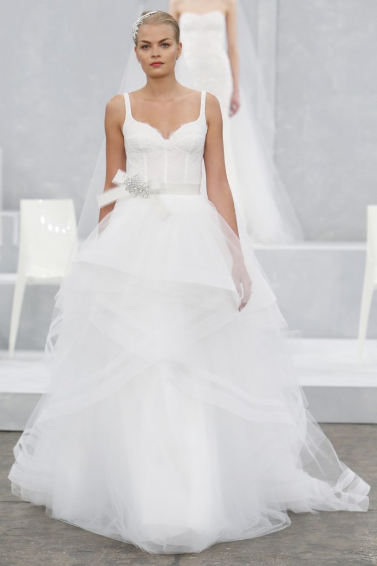 Παραμυθένια νυφικά από την Monique L