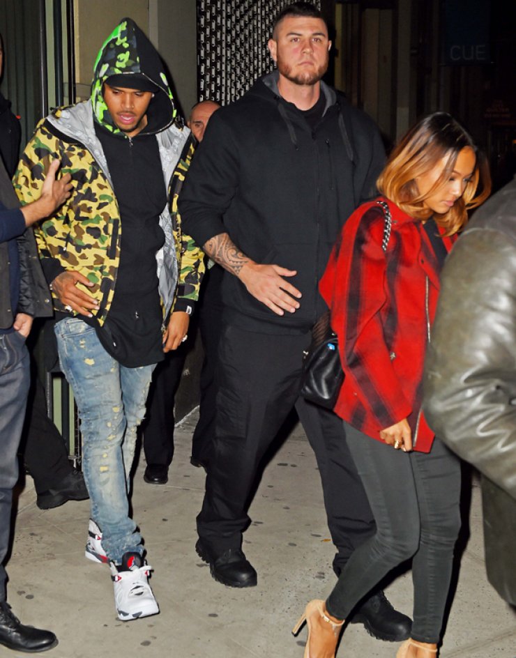 Με νέα συνοδό ο Chris Brown; [εικόνες]