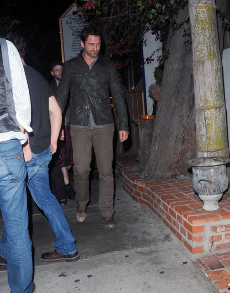 Gerard Butler: Έκλεισε τα 45 και παραμένει hot [εικόνες]