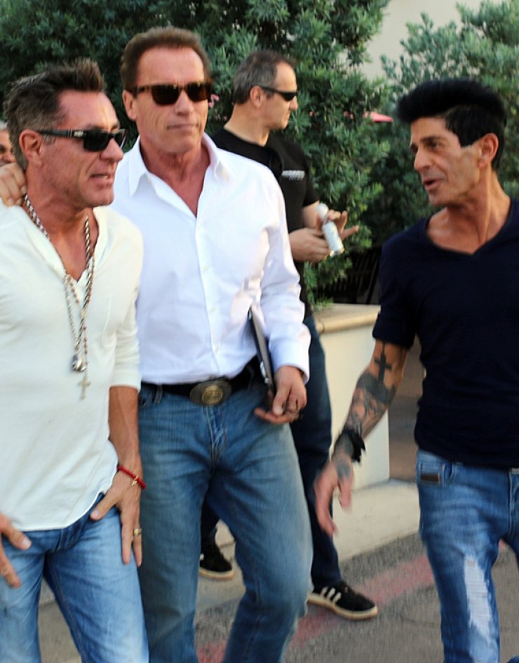 Ο Arnold Schwarzenegger περνάει τη δεύτερη εφηβεία του [εικόνες]