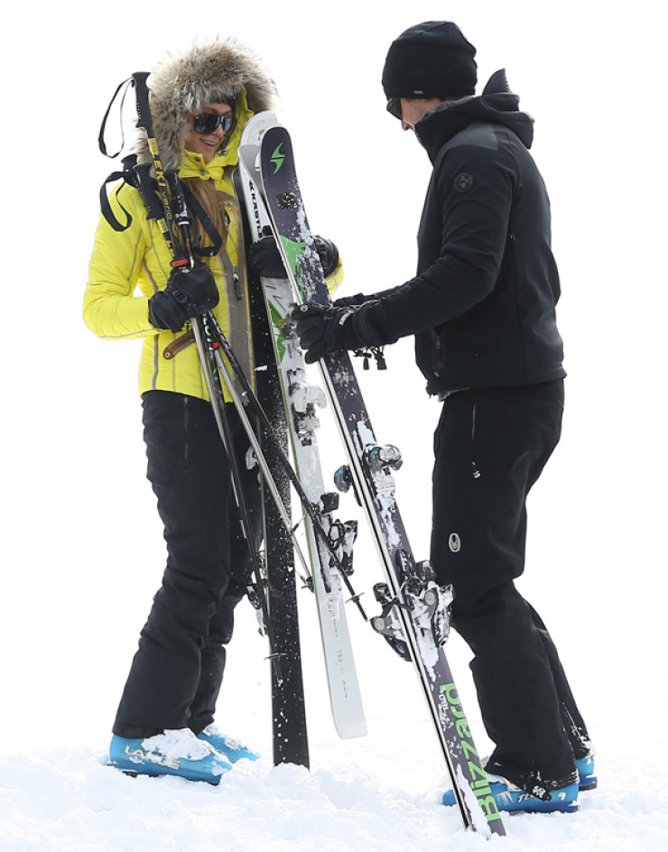 Νέος έρωτας για την Paris Hilton; [εικόνες]