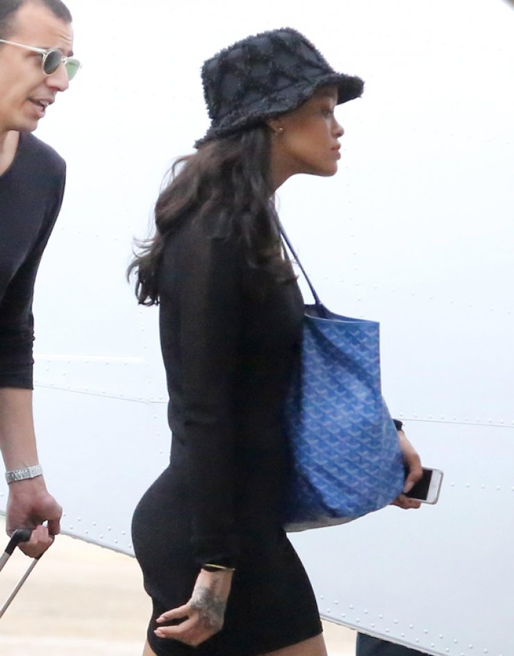 Που βρήκε τη Rihanna η νέα χρονιά; [εικόνες]