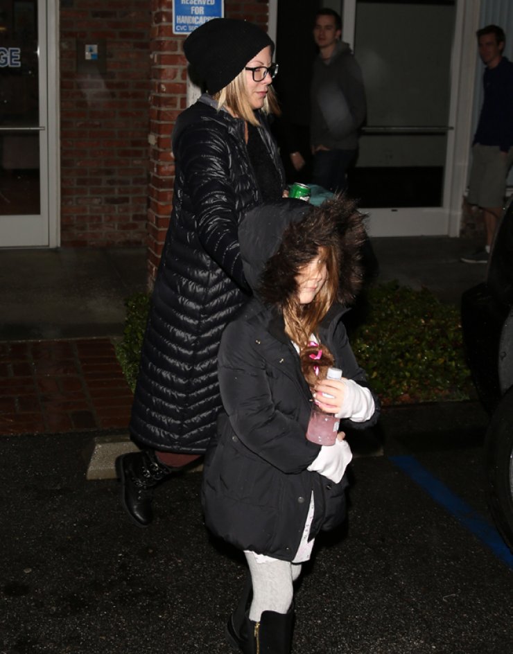 Tori Spelling: Που παίρνει την μικρή της κόρη; [εικόνες]