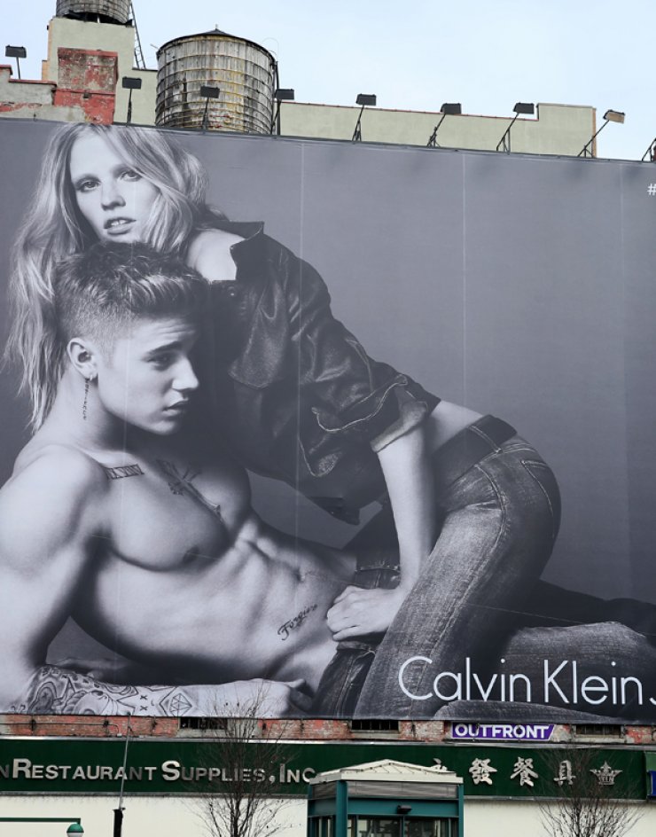 Τα έβγαλε όλα στη φόρα ο Justin Bieber ξεσηκώνοντας τα κορίτσια [εικόνες]