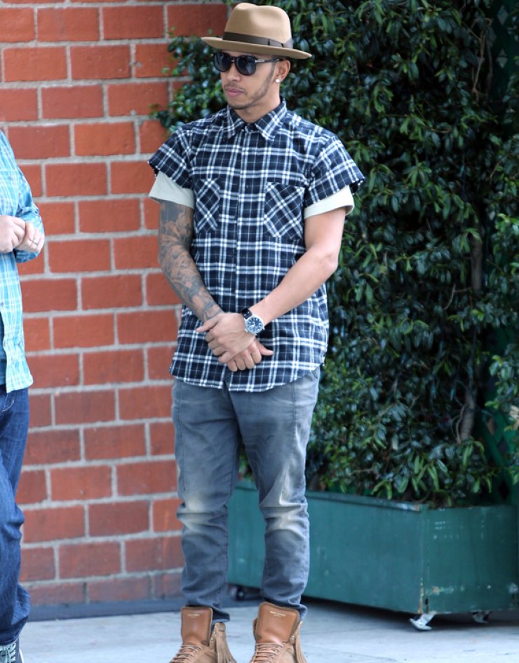 Φρεσκοχωρισμένος και ωραίος [εικόνες]