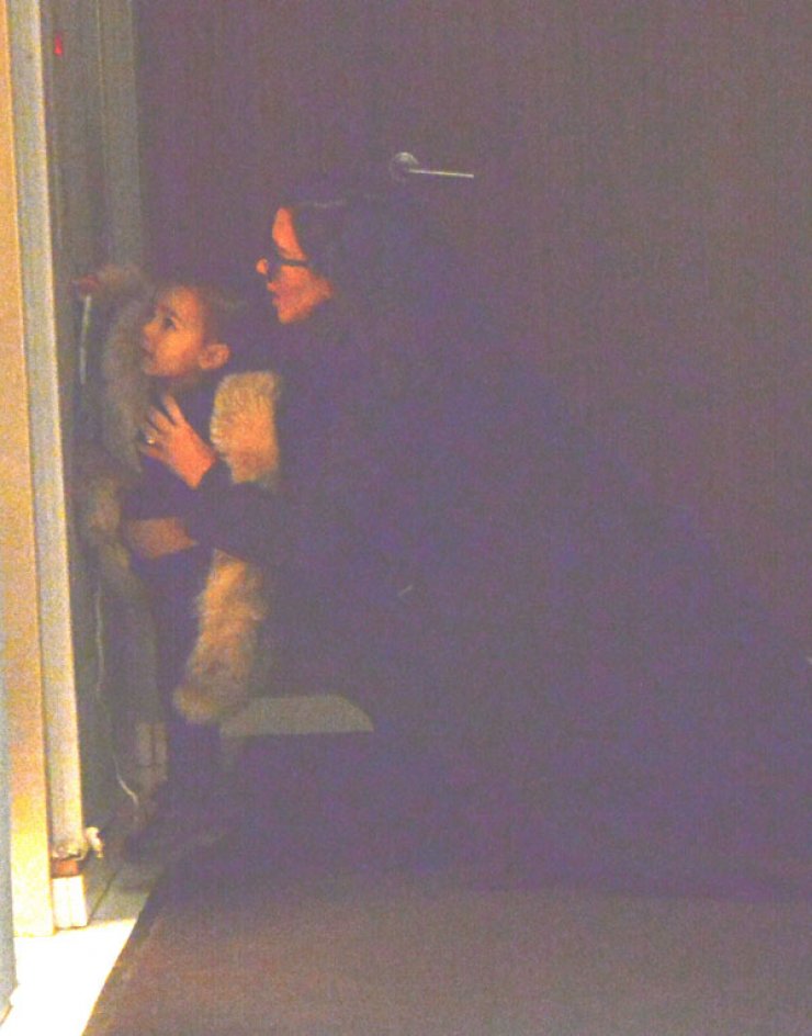 H τρυφερή στιγμή της Kim Kardashian με την κόρη της [εικόνες]