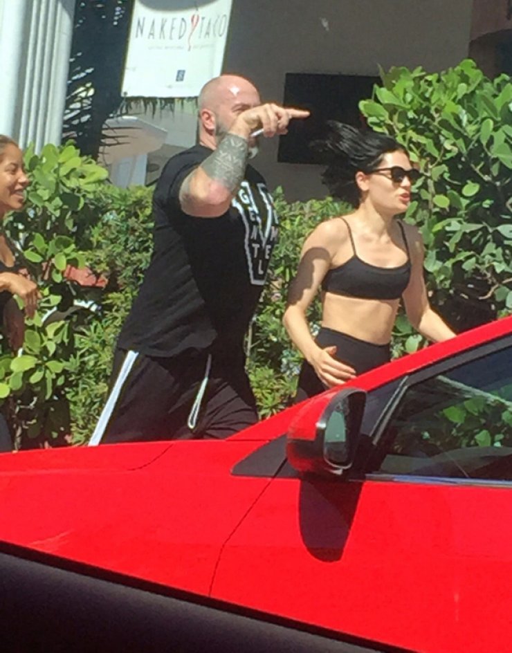 Η Jessie J αποκαλύπτει το μυστικό για την άψογη σιλουέτα της [εικόνες]