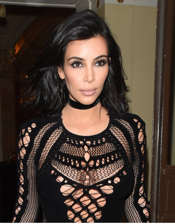 Τι σέξυ φόρεσε η Kim Kardashian στα Brit Awards 2015; [εικόνες]