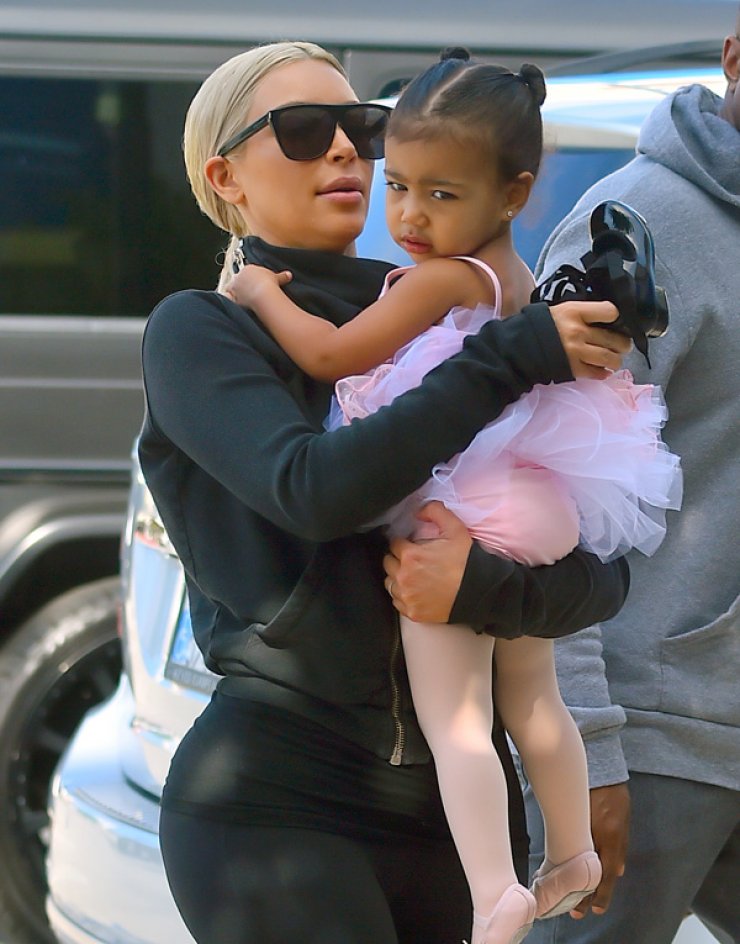 Η κόρη της Kim ξεκίνησε μπαλέτο [εικόνες]