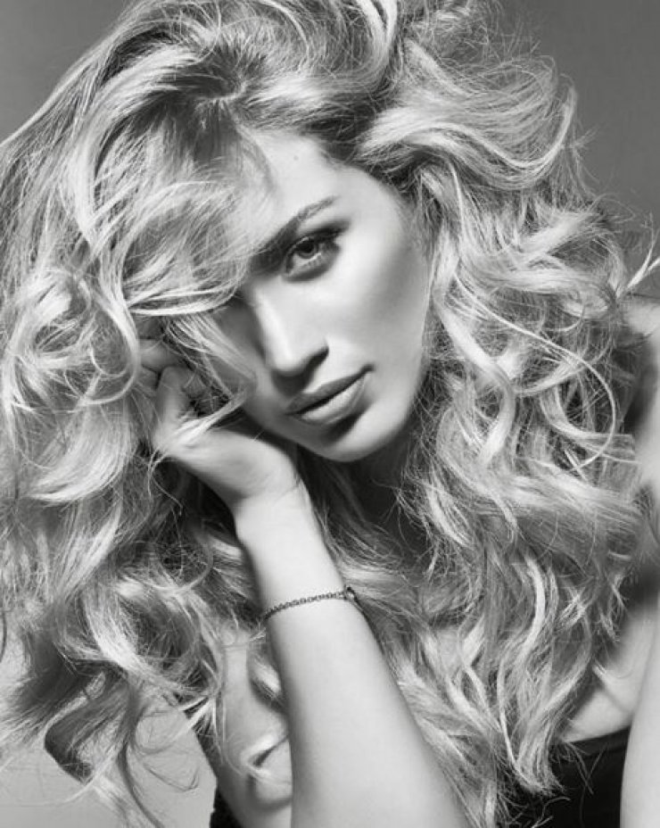 Κωνσταντίνα Σπυροπούλου: Απαντάει για πρώτη φορά για το περιστατικό στο μαγαζί που εμφανίζεται ο Ρουβάς