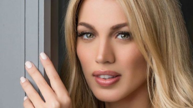 Κωνσταντίνα Σπυροπούλου: Το ατύχημα που είχε και το σοβαρό έγκαυμα που έπαθε στο χέρι! [εικόνες & βίντεο]