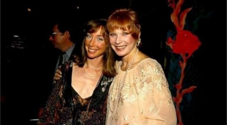 Σάτσι Πάρκερ: "Η μητέρα μου με υποχρέωσε να κάνω σεξ"