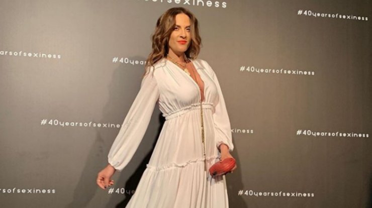 Είδαμε τον κούκλο γιο της Στάλως Ηλία να τραγουδά και μείναμε άφωνοι 