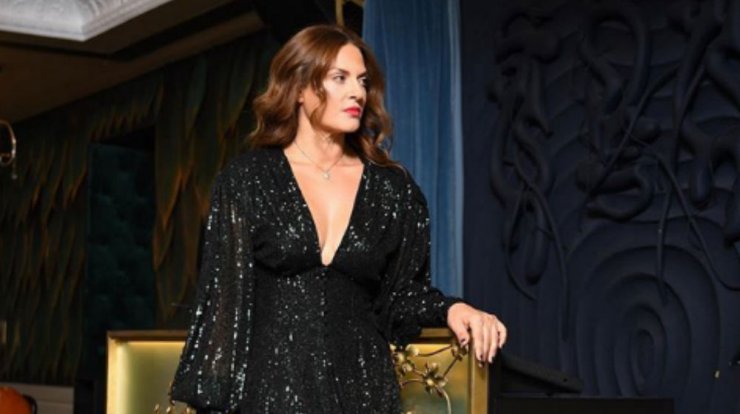 Στάλω Ηλία: Το υπέροχο Pre-Christmas πάρτι στο σπίτι της! [εικόνες & βίντεο]