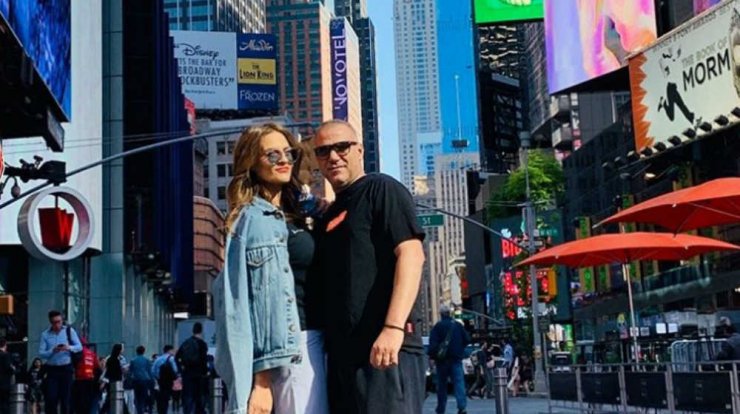 Στάλω Ηλία: Η όμορφη αφιέρωση στον σύζυγό της για την 27η επέτειο του γάμου τους!