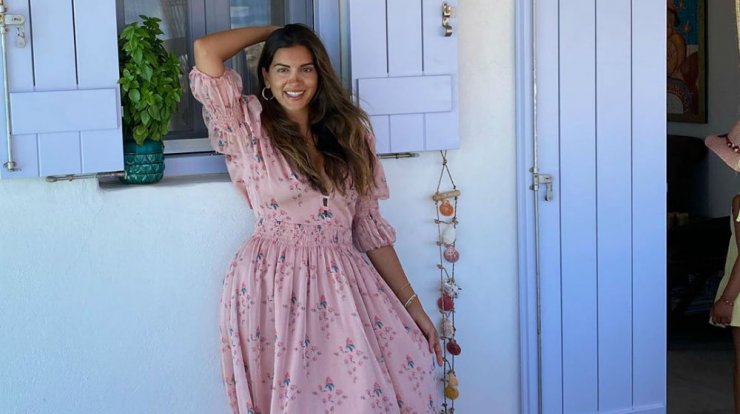 Σταματίνα Τσιμτσιλή: Δείτε την να κάνει θαλάσσια sport με τις κόρες της [εικόνες]