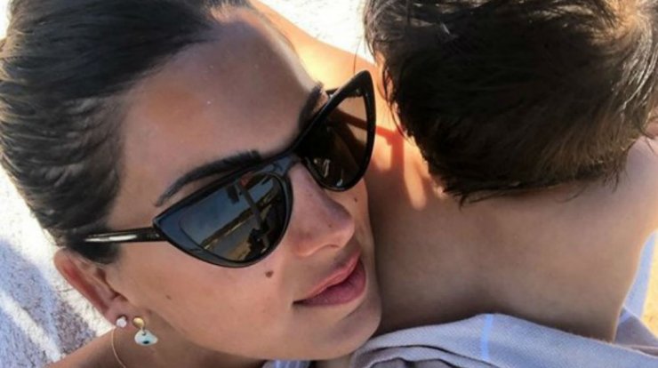 Σταματίνα Τσιμτσιλή: Η μυστική βάφτιση του γιου της! [βίντεο]