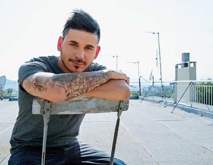 Stan: Η απάντηση του τραγουδιστή για όσα ακούγονται για τη σεξουαλική του ζωή