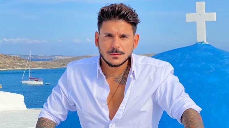 Stan: Αυτή είναι η απάντηση του στις φήμες χωρισμού του [εικόνα] 